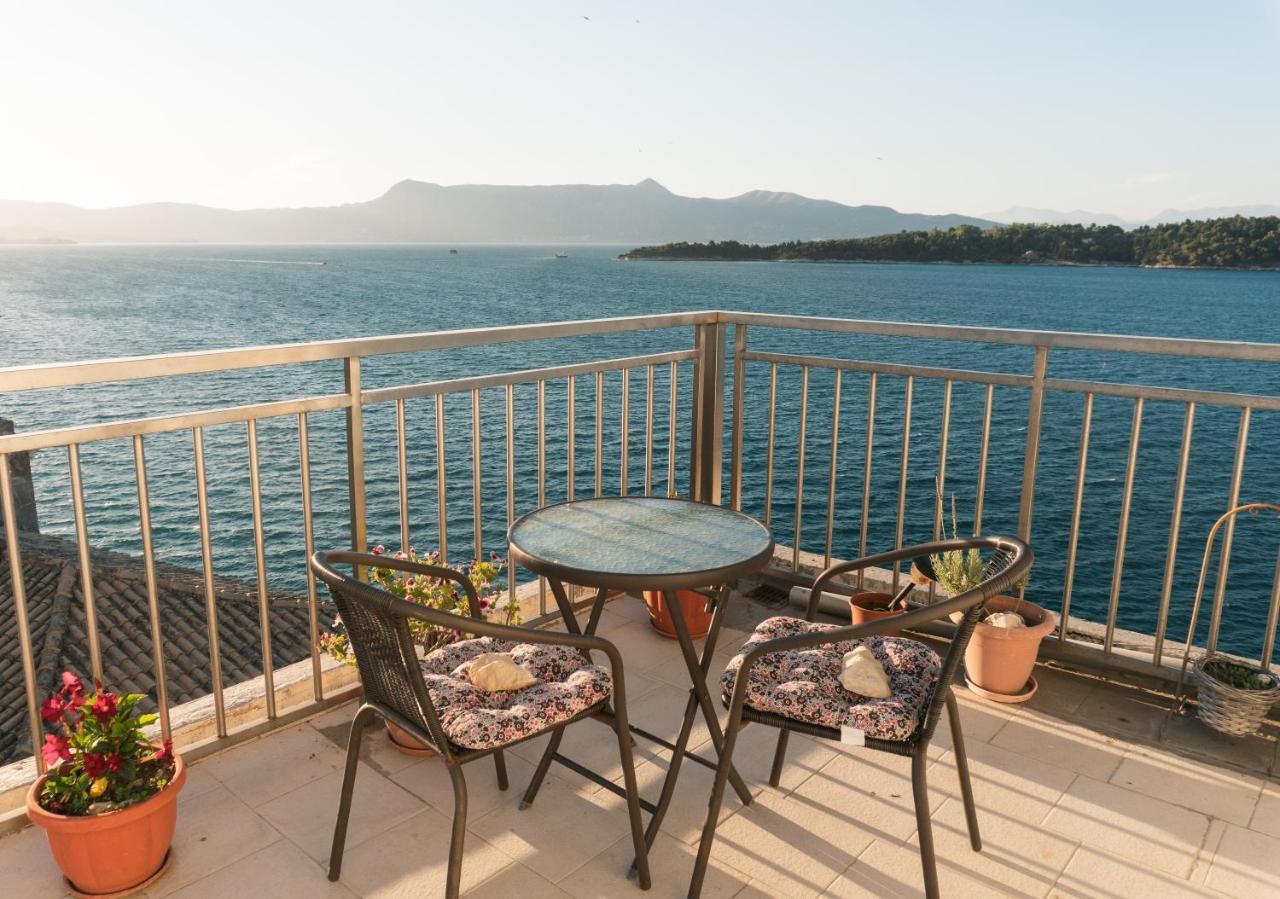 Roof Garden House Apartment Corfu  ภายนอก รูปภาพ